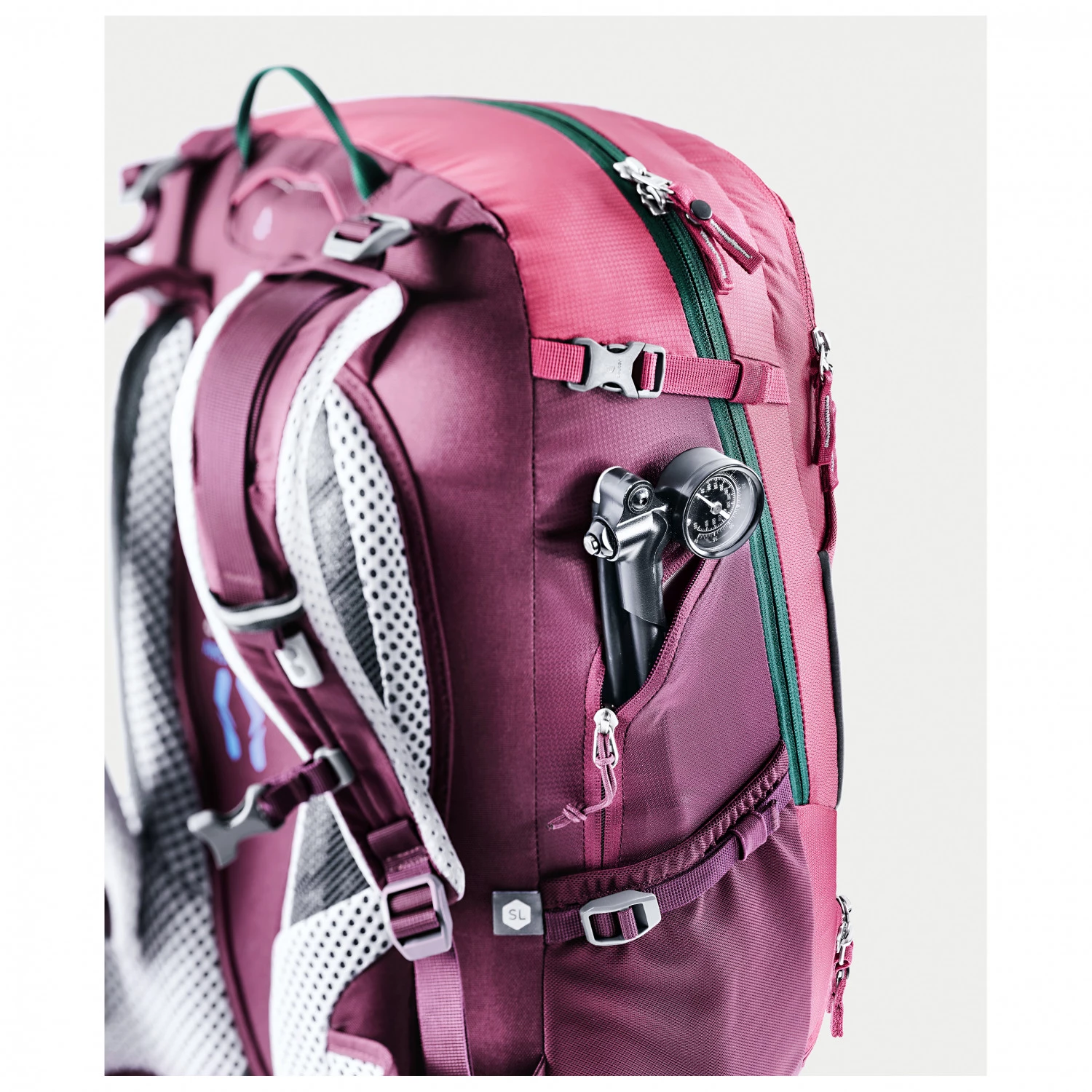 Deuter - Women's Trans Alpine 28 SL - Sac à dos vélo 3 Deuter - Women's Trans Alpine 28 SL - Sac à dos vélo – Image 3